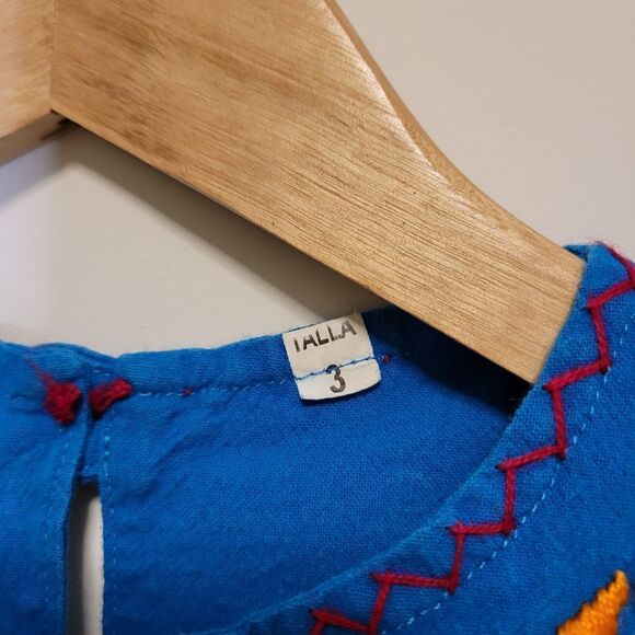 Girl's THE GLOBAL TRUNK JARDINITA DRESS Hand Embroidered Dress Size 3 Blue - Picture 4 of 5